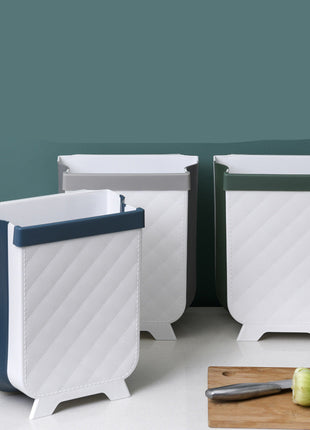 Kitchen folding trash can