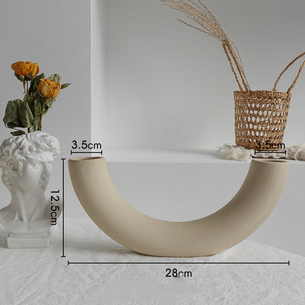 Minimalist Matte Ceramic Vase – Nordic Table Decor