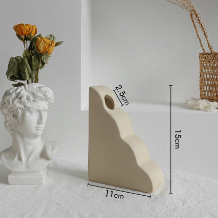 Minimalist Matte Ceramic Vase – Nordic Table Decor