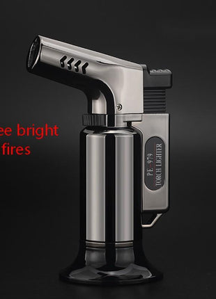 Inflatable lighter