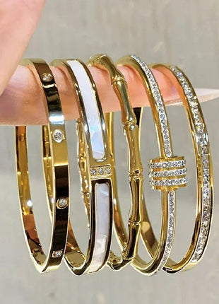 AuraBracelet™ – Titanium Gold Bracelet with Zircon