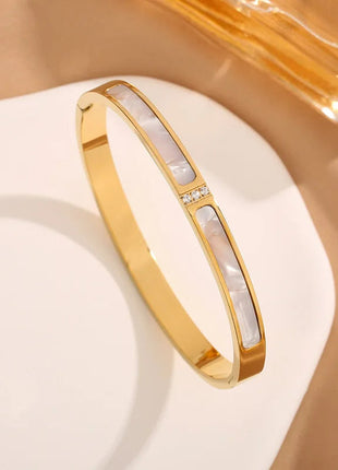 AuraBracelet™ – Titanium Gold Bracelet with Zircon