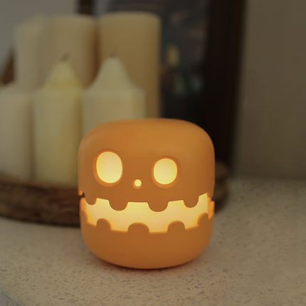 Cute Pumpkin LED Night Light – Halloween Bedside Lamp