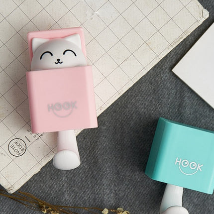 Modern Wall-Mounted Cat Shaped Coat Hook Organizer