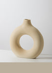 Medium / Beige